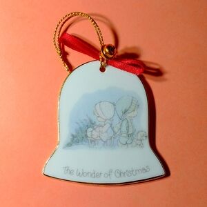 Vintage Precious Moments The Wonder of Christmas Ornament